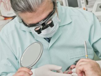 Zahnbehandlung durch Arzt/ Zahnbehandlung La Palma Krankenkasse